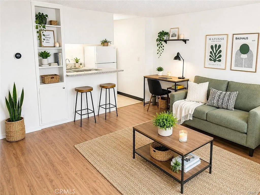 Studio, 418 sqft, $1,875 — Photo 1
