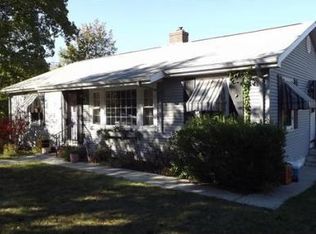 5 Cooper Dr, Lincoln, RI 02865