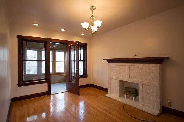1st image of 1617 W Carmen Ave #2