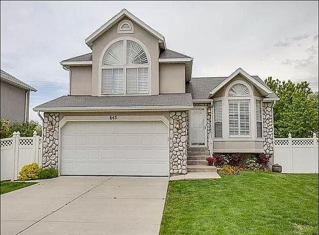 1st image of 645 E Duck Creek Cir