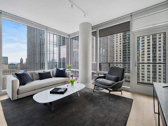 2nd image of 22 W Superior St #1202