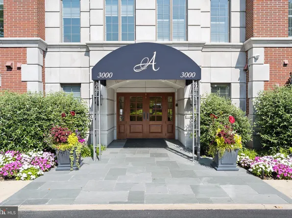 3103 Parkview Dr, Haverford, PA 19041