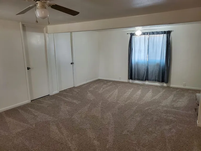 457 Malibu Dr — Photo 5