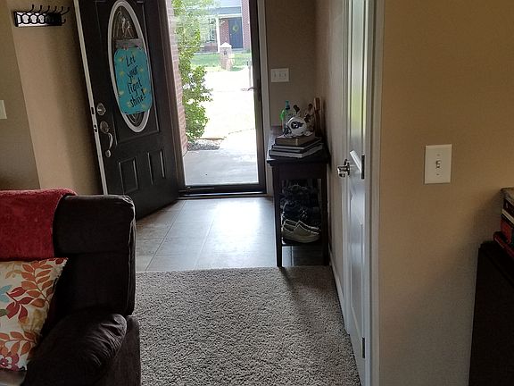 2nd image of 4930 Penrose Dr