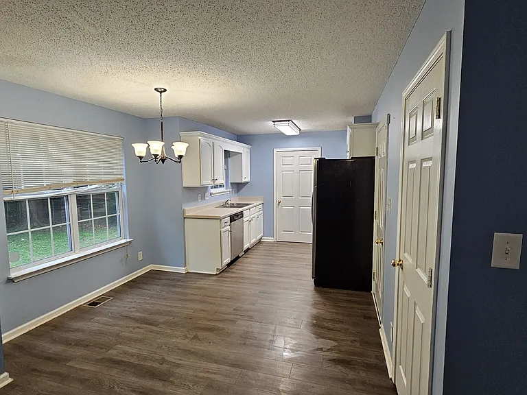 2475 Rafiki Dr — Photo 6