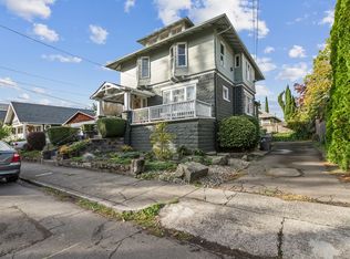 3741 SE Market St APT 4, Portland, OR 97214