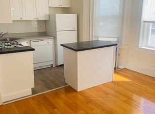 279 Harvard St APT 41, Cambridge, MA 02139