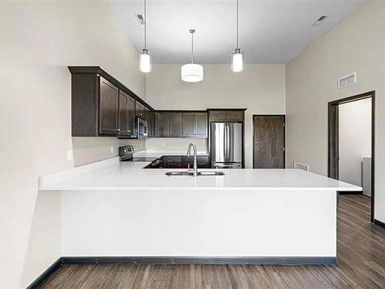 2875 Spring Rose Cir — Photo 22