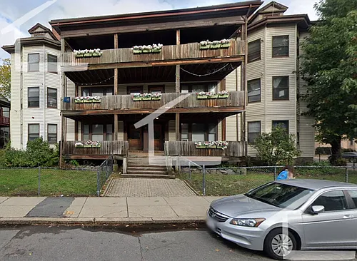38 Linden St #25 Photo 1