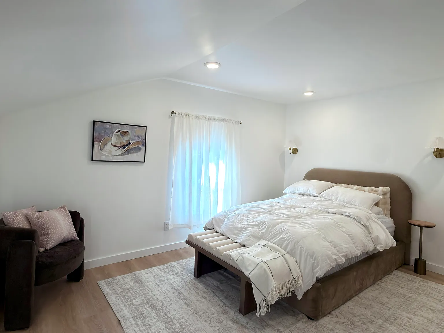 1 bed, 700 sqft, $1,595 — Photo 2