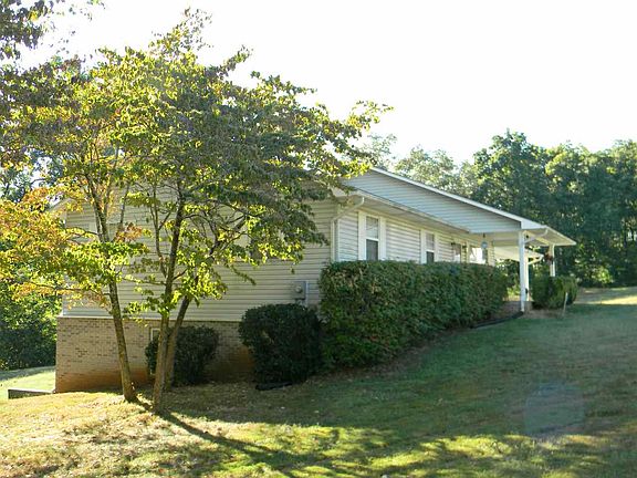 4th image of 181 Sunny Dale Ln