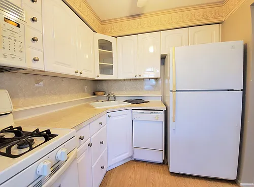 520 Cliffwood Ave #E1 Photo 1 520 Cliffwood Ave #E1 Photo 1
