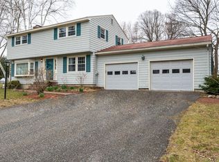 30 Massachusetts Dr, Nashua, NH 03060
