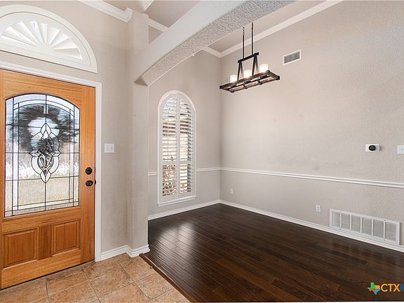 3rd image of 5115 April Dawn