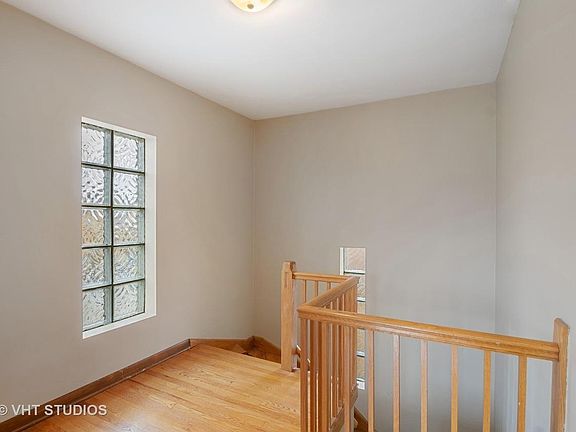 3rd image of 7441 W Isham Ave #2