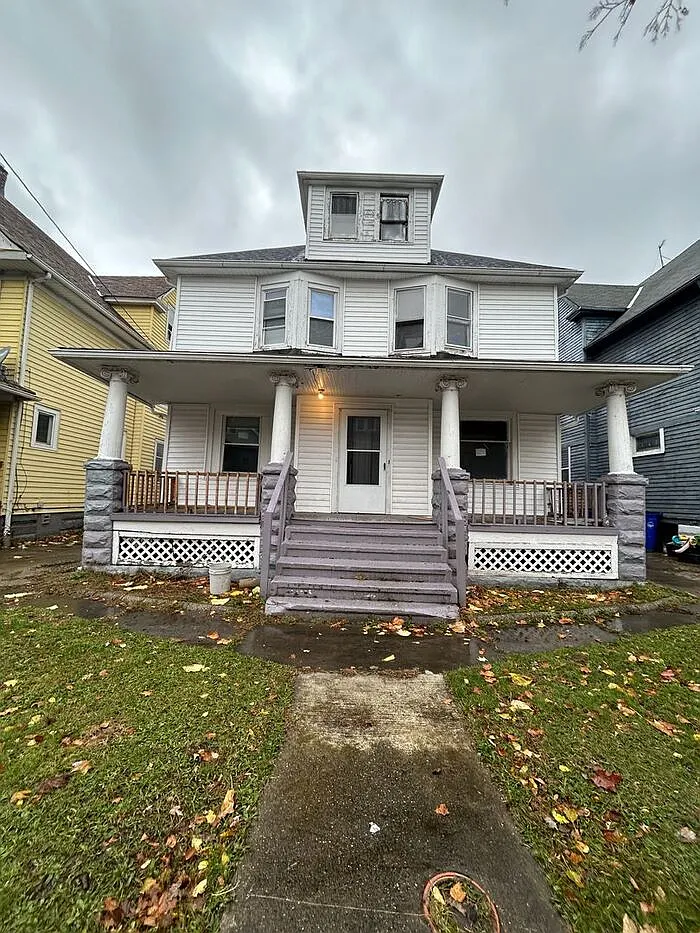 10101 North Blvd photo 1