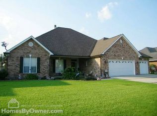 1709 Lake Michigan Dr, Harvey, LA 70058