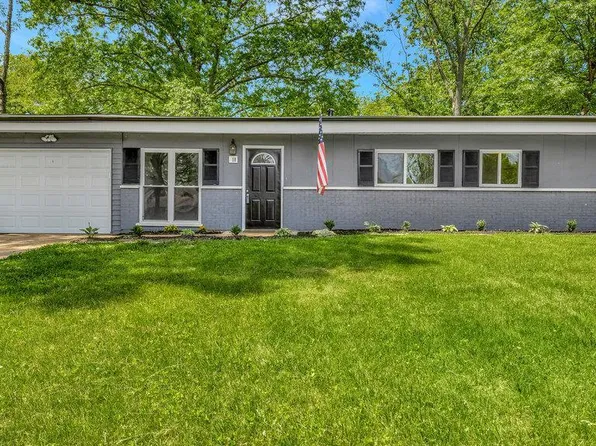 18 W Meadow Ln, Ballwin, MO 63021