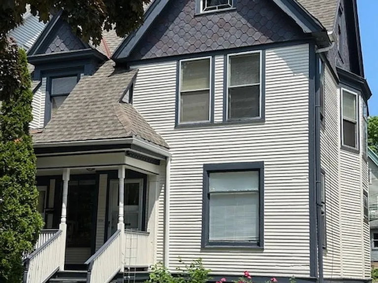 2724-2726 N Murray Duplex — Photo 27