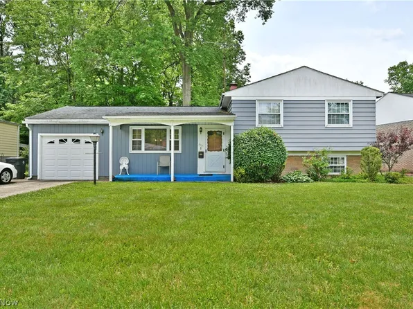 2475 Beal St NW, Warren, OH 44485