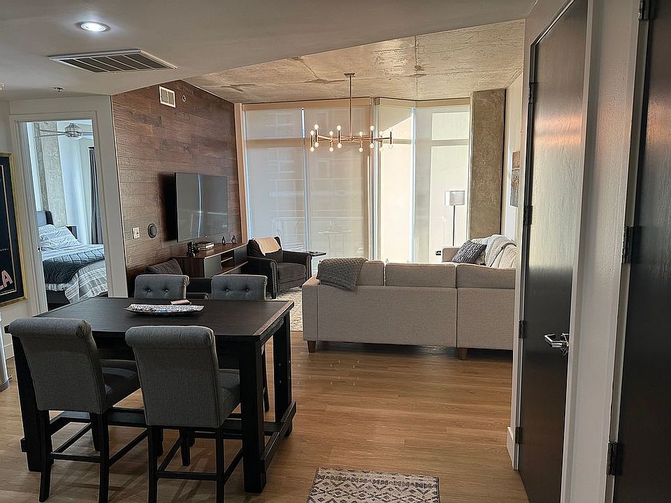 1st image of 600 12th Ave S APT 822