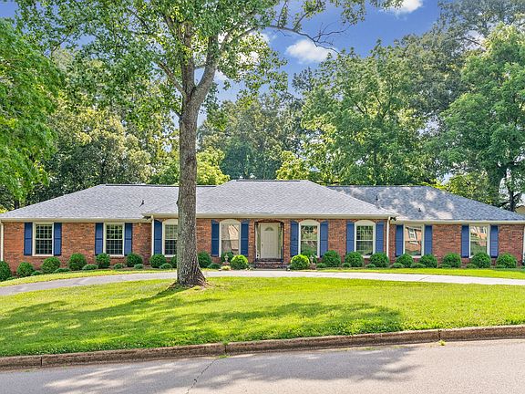 4th image of 409 Idlewood Dr