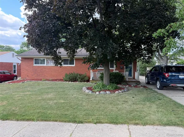 31524 Windsor St, Garden City, MI 48135
