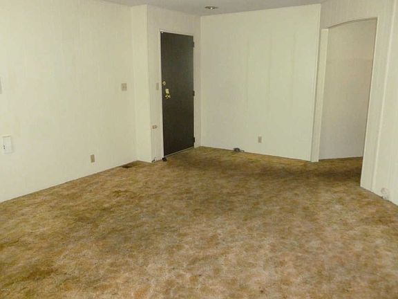 5th image of 204 Wisteria Way Space 204
