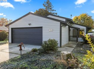 1546 Aztec Dr, Woodburn, OR