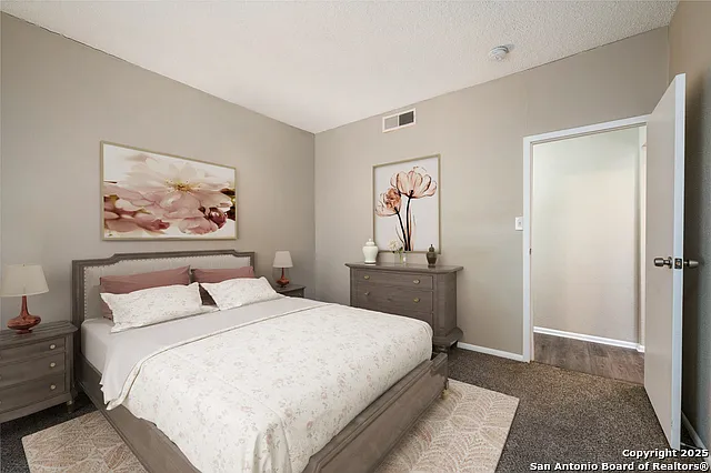 1819 Babcock Rd #704 — Photo 18