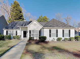 6215 Moss Bank Ct, Charlotte, NC 28262