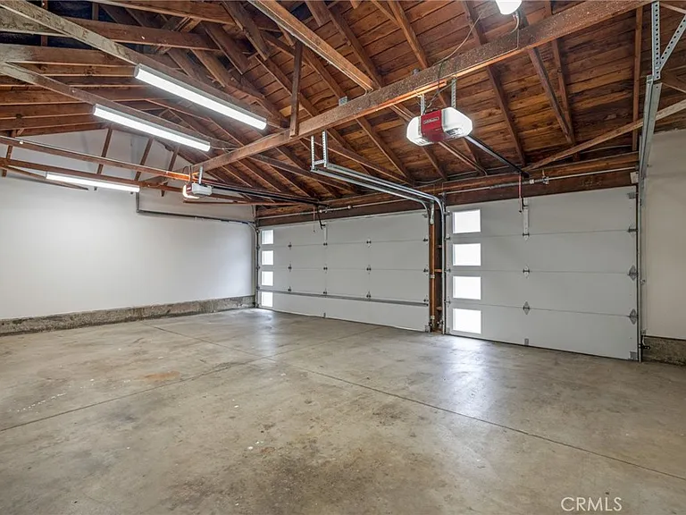 3404 Hightide Dr — Photo 39