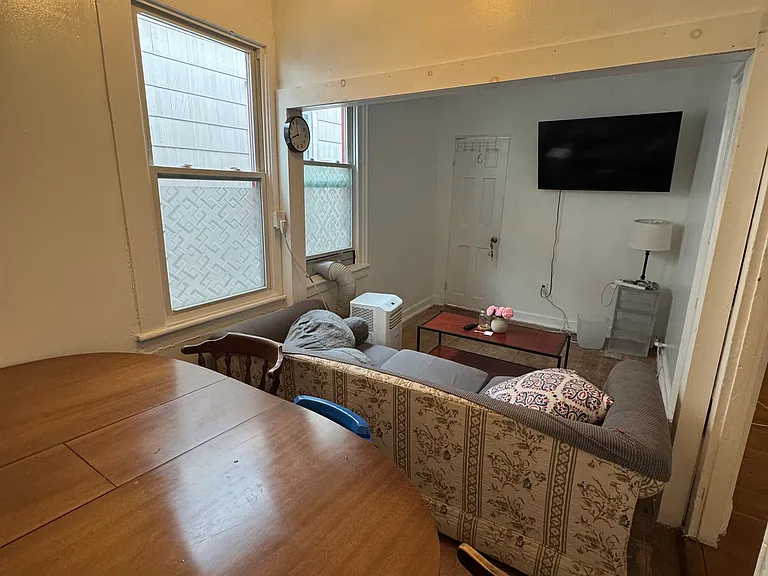 1849 Highland Ave #2 — Photo 3