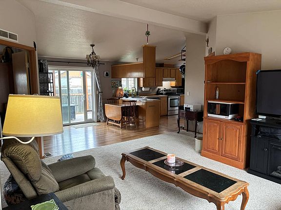 4th image of 17180 SW Smith Ave Unit 96