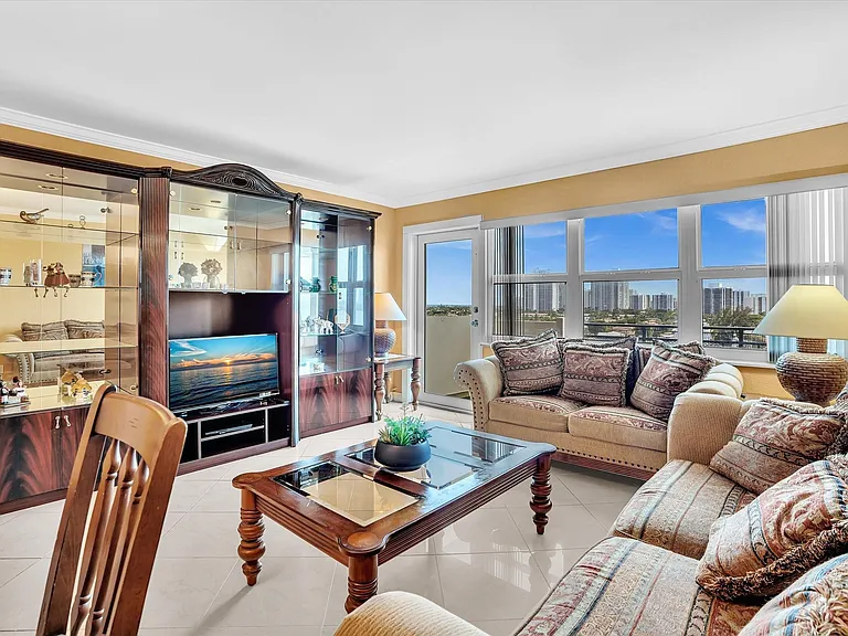 401 Golden Isles Dr #1007 — Photo 15
