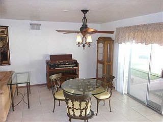 5th image of 1406 Whitsett Dr