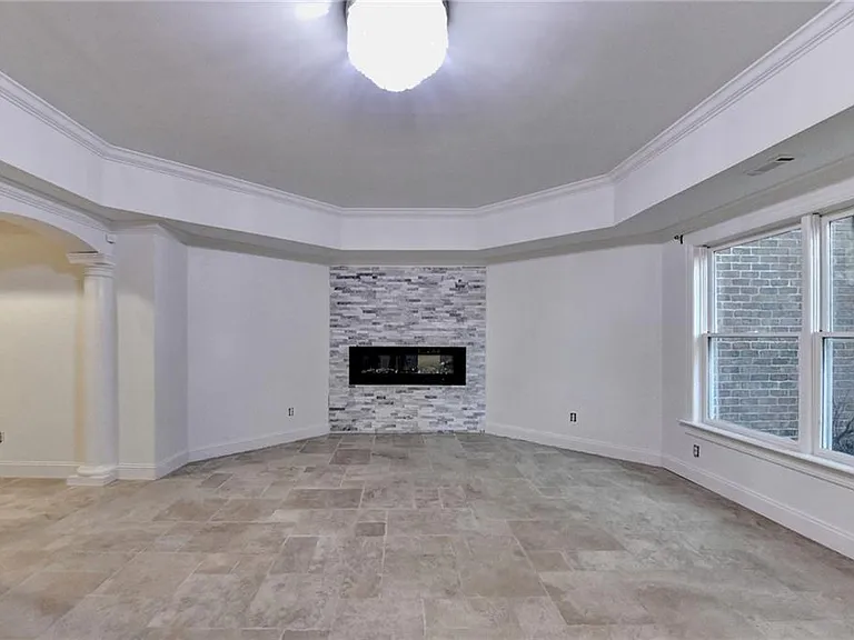7970 Saint Marlo Fairway Dr — Photo 47