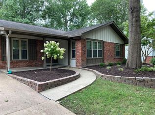 762 La Feil Dr, Ballwin, MO