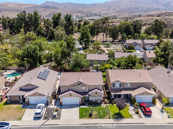 8952 Dahlia Dr, Corona, CA 92883