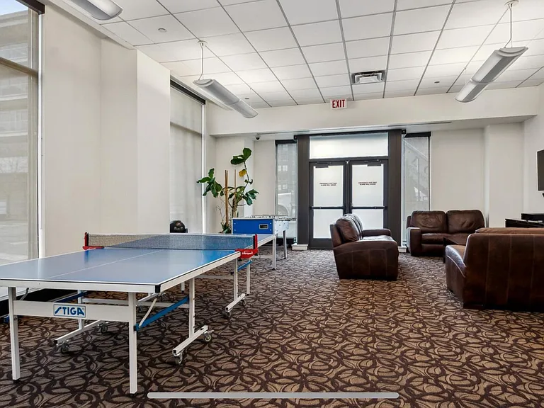 849 N Franklin St #608 — Photo 23