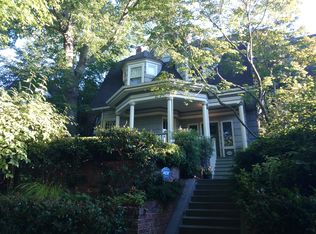 404 W Highland Dr, Seattle, WA 98119
