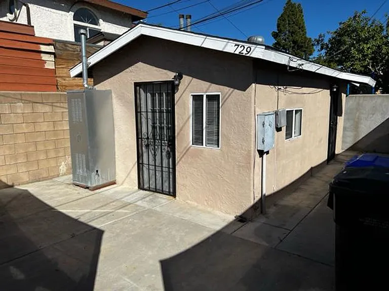 729 Morrison St — Photo 6