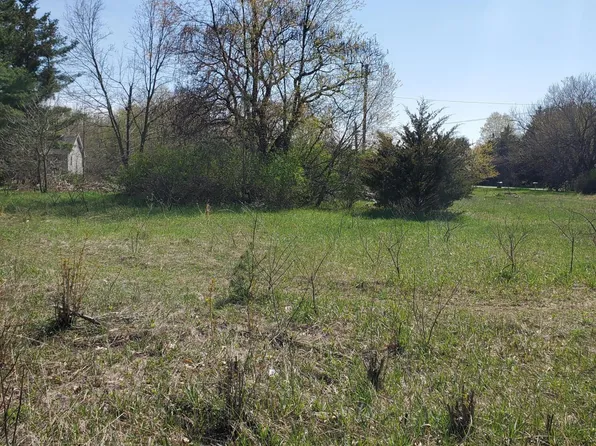 47095 County Road 665, Paw Paw, MI 49079