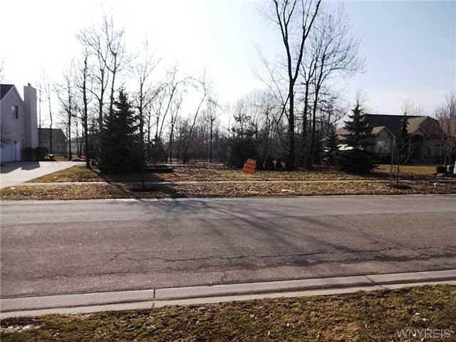 1st image of 126 Covent Garden Ln