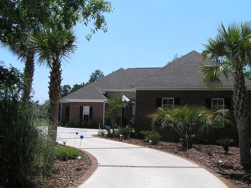 1st image of 312 Oaklake Ln