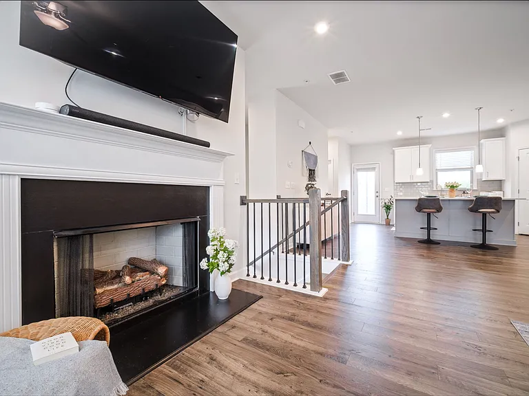 1595 Ridgebrook Downs — Photo 16