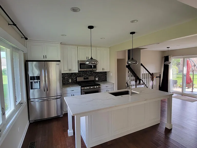 1301 Virginia Dr — Photo 10
