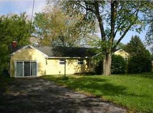 1115 Vanderbilt Rd, Toledo, OH 43615