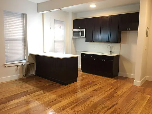 Rented by Lang Realty LLC | media 1
