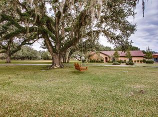 8859 Varner Dr #810D, West Columbia, TX 77486